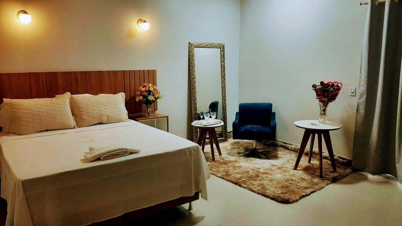 Hotel Plaza Pontes E Lacerda المظهر الخارجي الصورة