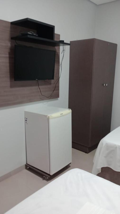 Hotel Plaza Pontes E Lacerda المظهر الخارجي الصورة
